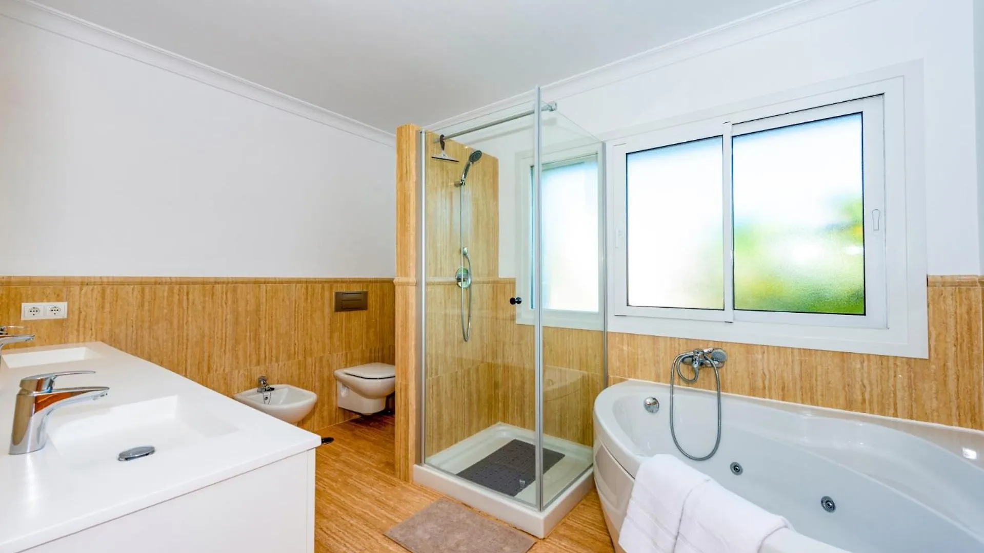 Villa Santo Sol By Villa Plus Santa Fe de los Boliches